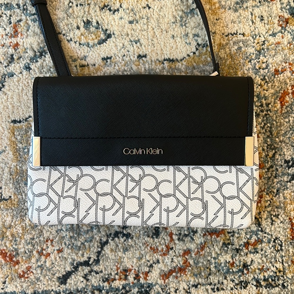 Calvin Klein Crossbody bag